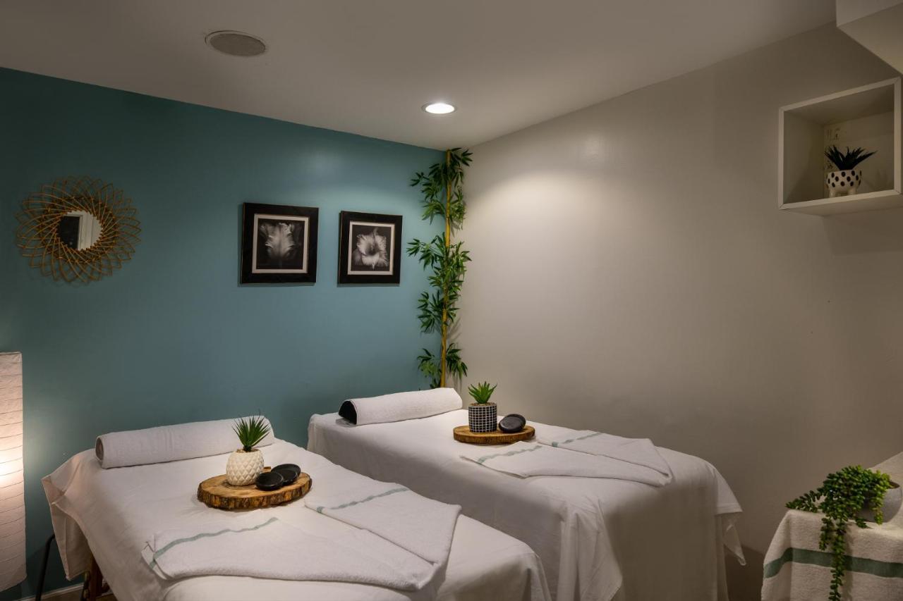 Vert Hotel Eilat By Afi Hotels Eksteriør billede A treatment room at a spa