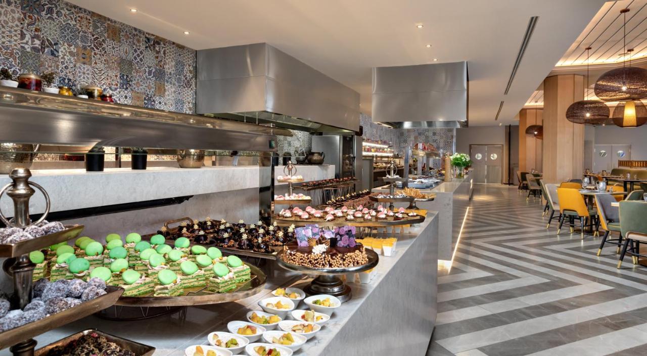 Vert Hotel Eilat By Afi Hotels Eksteriør billede The buffet at the hotel